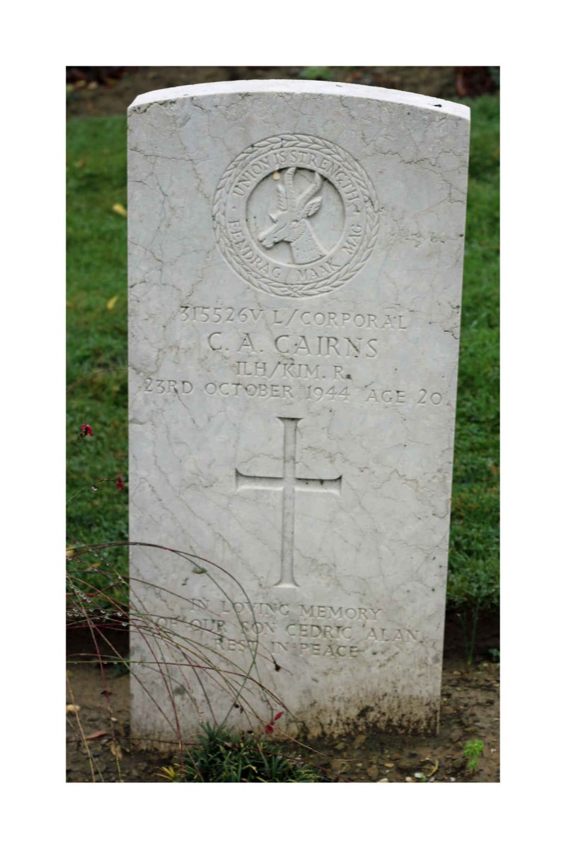 CAIRNS C.A. -1944