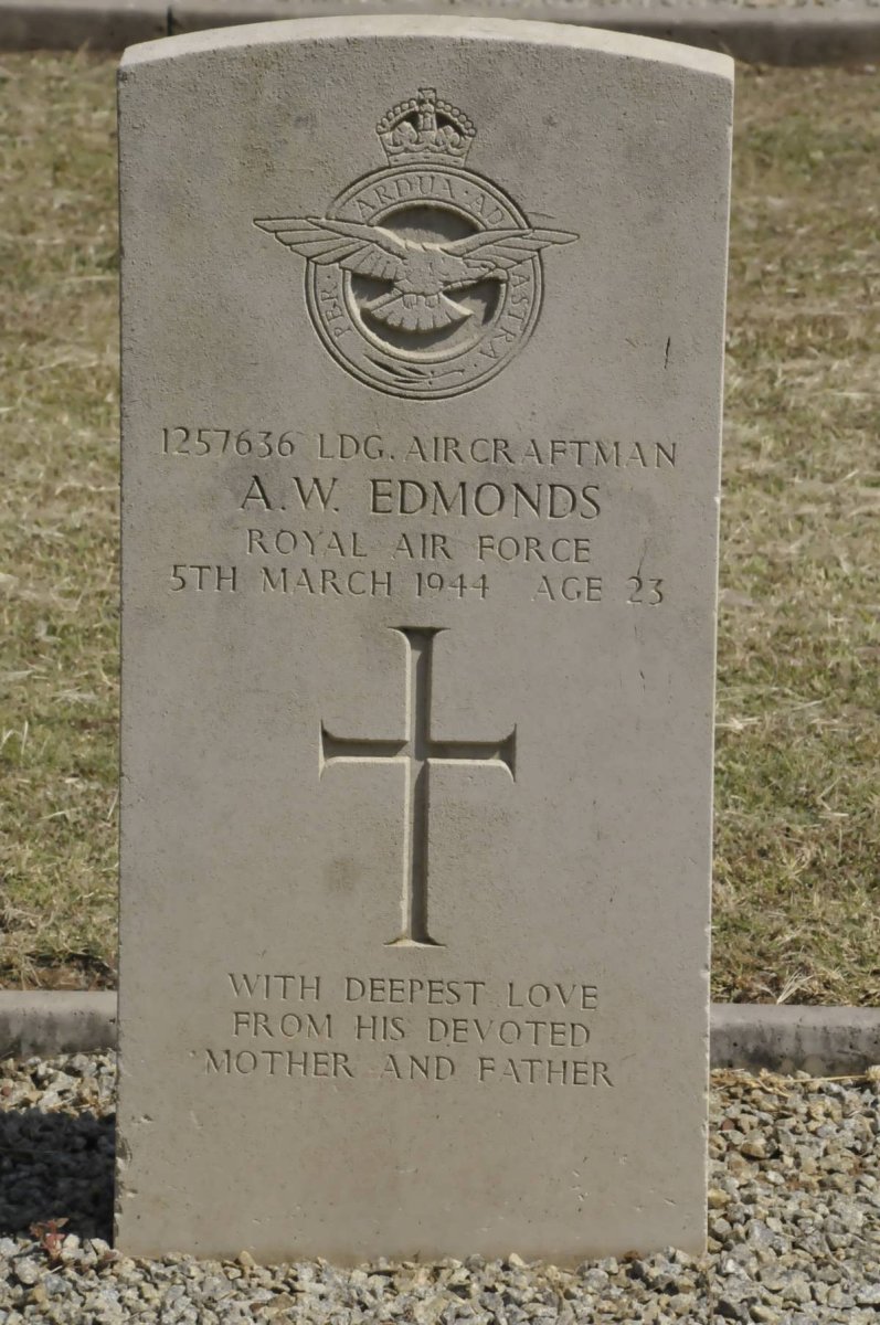 EDMONDS A.W. -1944